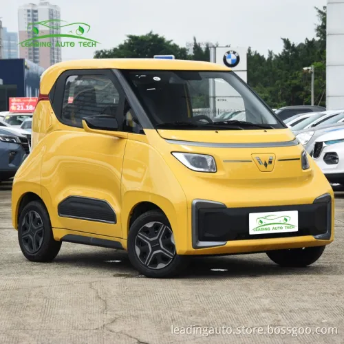 Hot Selling 2 Seats New Energy Mini Electric Vehicle Wuling Nano EV 2021 Intimate New Electric Car